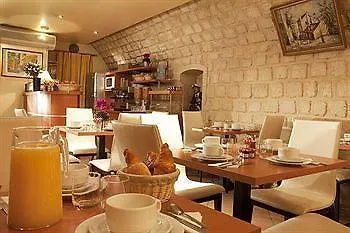 Au Bel Air Hotel 2*
