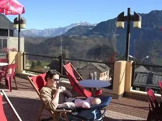 Au Bel Air 2*